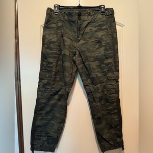 Sanctuary camo pants, size 30